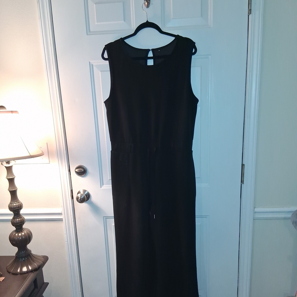 Amazon Brand Women's Black Sleeveless Jumpsuit With Cinch Waist Size XL